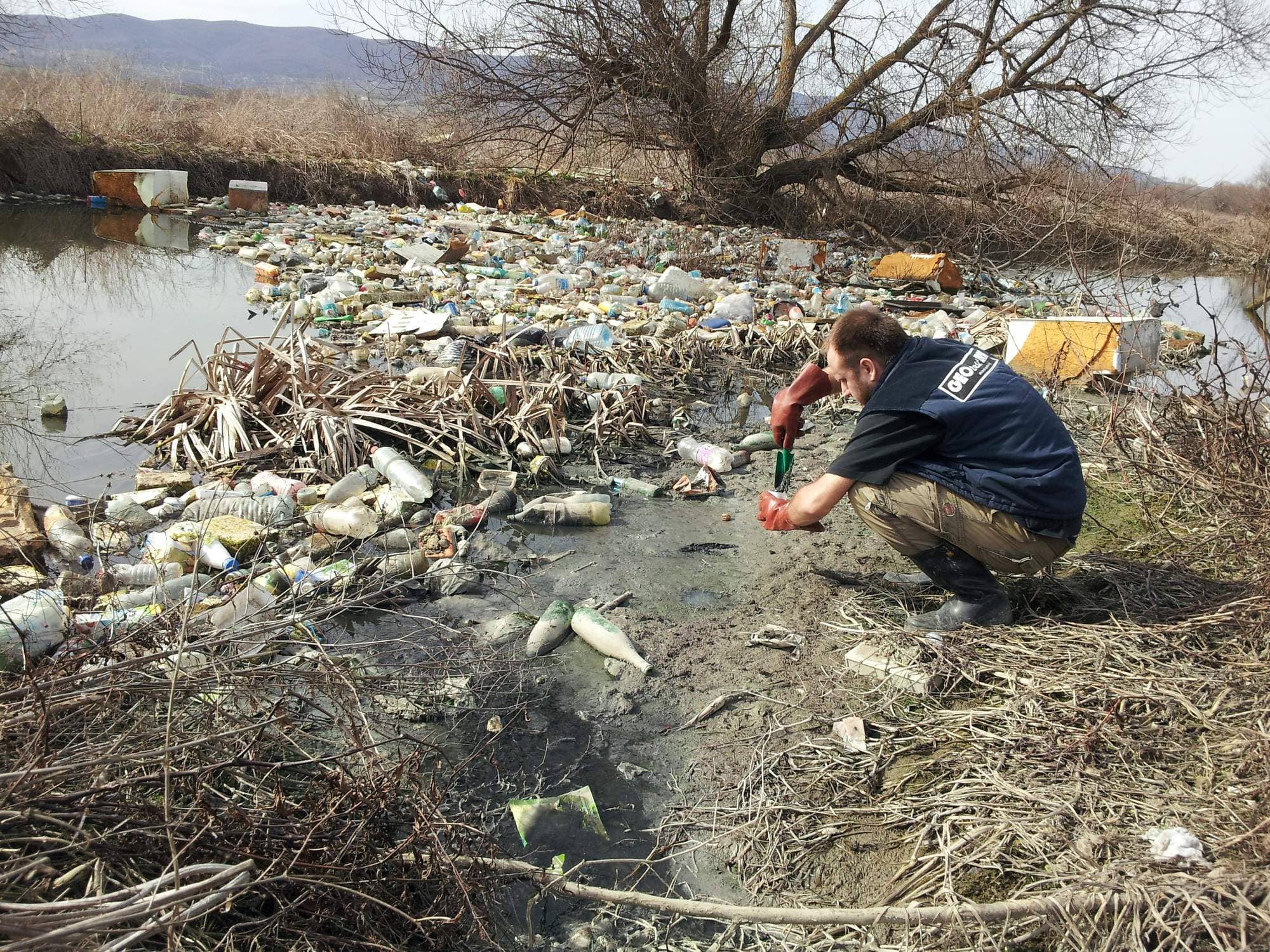 Kosovo - odběry dnových sedimentů a průzkum